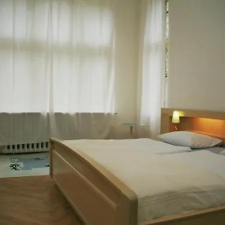 Garni Kleist Am Kurfuerstendamm 2*