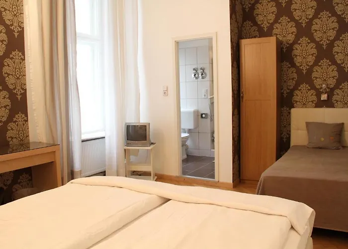 Garni Kleist Am Kurfuerstendamm 2* برلين