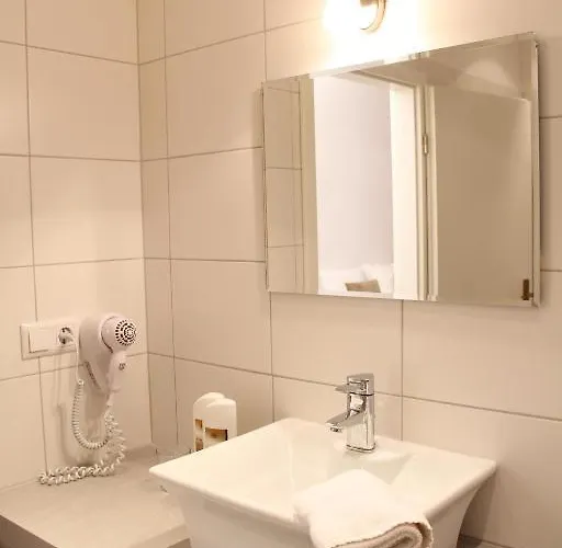 Garni Kleist Am Kurfuerstendamm فندق برلين