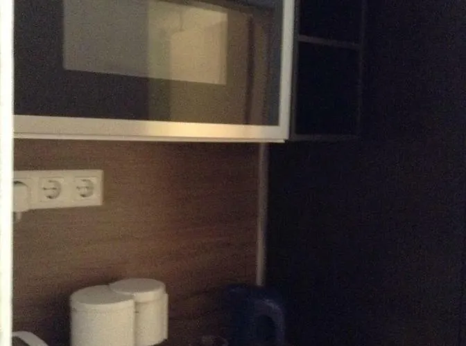 فندق Garni Kleist Am Kurfuerstendamm برلين